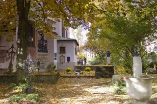 Herbst auf dem Winthirfriedhof in Neuhausen