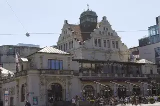 Das Künstlerhaus am Lenbachplatz wurde 1900 von Prinzregent Luitpold von Bayern eingeweiht