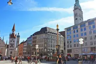 Der Münchner Marienplatz