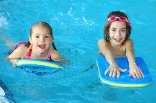 Kinderschwimmkurs im Münchner Westbad