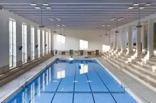 Schwimmbecken im Nordbad