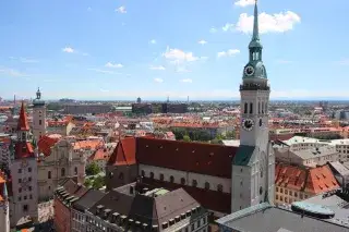 St. Peter ist die älteste Pfarrkirche Münchens