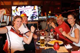 Fans der deutschen Nationalmannschaft beim Public Viewing