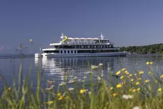 Ein Dampfer auf dem Starnberger See