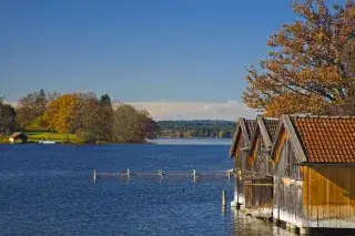 Bootshäuser am Staffelsee