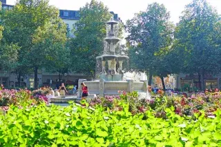 Sommer am Weißenburger Platz im Franzosenviertel