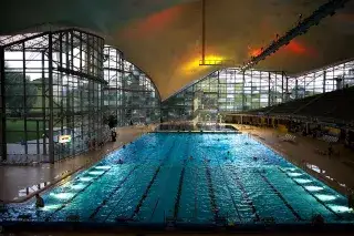 Die Olympia-Schwimmhalle