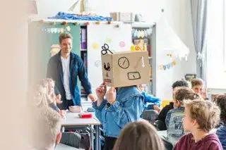 Modernes Lernen an der Grundschule Fröttmaninger Straße