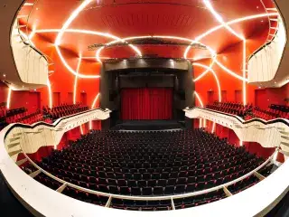 Großer Saal im Deutschen Theater
